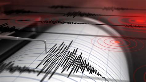 Powerful 7.4 quake jolts Indonesia; tsunami alert lifted after brief scare