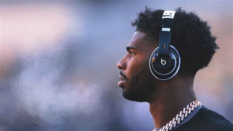 Draft-day prank calls: How NFL teams collect player info for the big ...