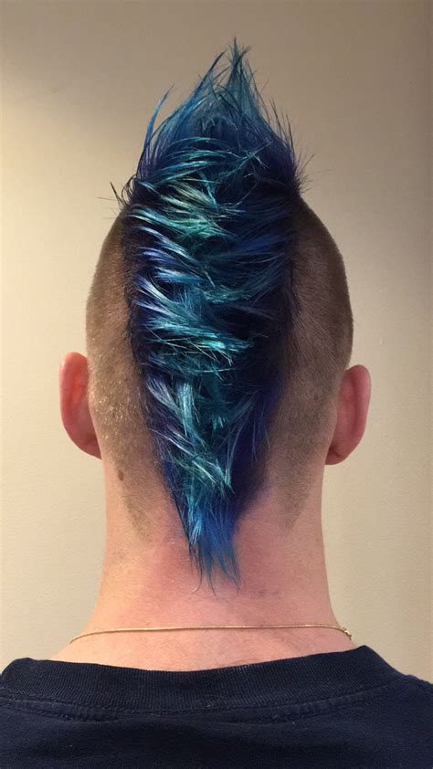 Men's Mohawk with shades of blue | Mohawk hairstyles men, Punk hair ...