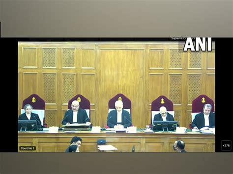 SC upholds 10 per cent quota for economically weaker sections by 3:2 ...