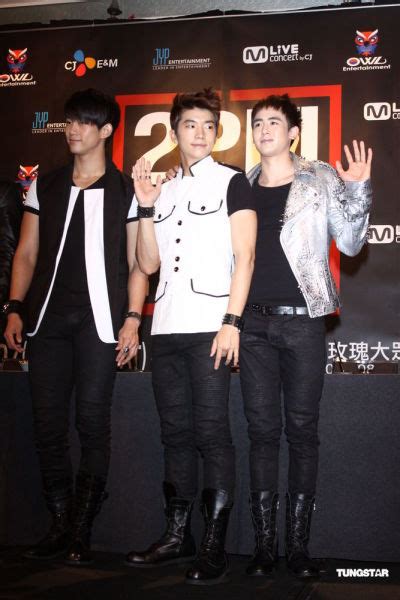 【2011.05.27】【明星】组合2PM全新《CeCi》写真 见证光辉成长历程韩流星闻区韩剧社区