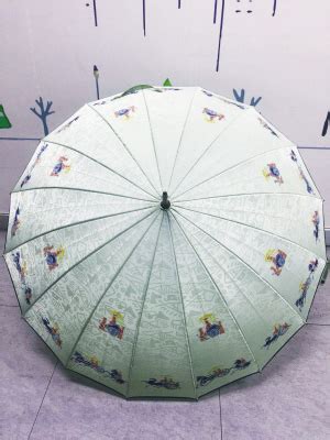 非遗：他被誉为中国“伞王”，做出了世界上最美丽的伞！