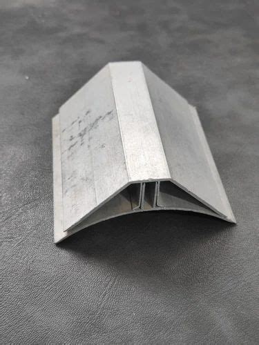 Aluminium Profile - Aluminium Clean Room Profile Manufacturer from Bardoli