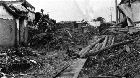 1976年唐山大地震真实影像，24万同胞遇难，威力相当400颗原子弹
