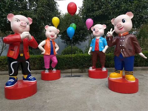 玻璃钢卡通猪雕塑户外公园形象景观摆件猪年吉祥物公仔_满天下艺术雕塑-站酷ZCOOL