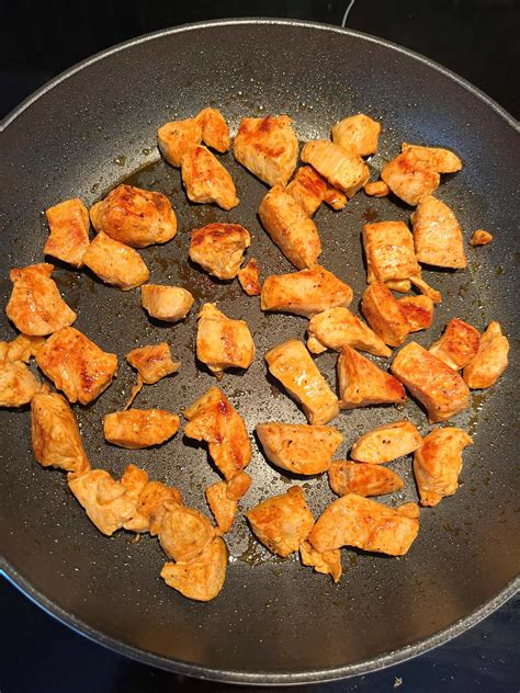 Pan Fried Diced Chicken Breast Recipe – Quick And Healthy! – Melanie Cooks