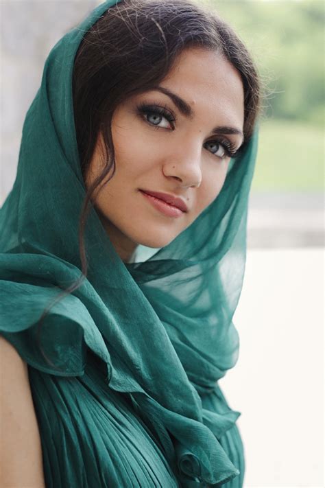 Local Portrait Photography 的图像结果