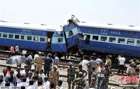 印度发生火车相撞事故 造成近百人伤亡(组图)-搜狐新闻