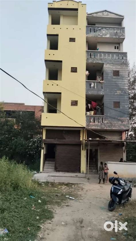 Rent income - For Sale: Shops & Offices - 1810186156