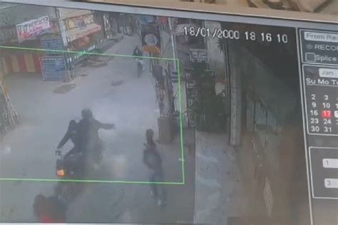 Acid attack on Delhi school teen, one held THE NEW INDIAN - acid attack ...