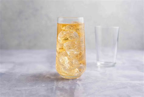 The Classic Whiskey Highball Recipe