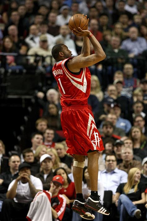 Michael Jordan Owns The NBA Vertical Jump: Where's Carter and Kobe?