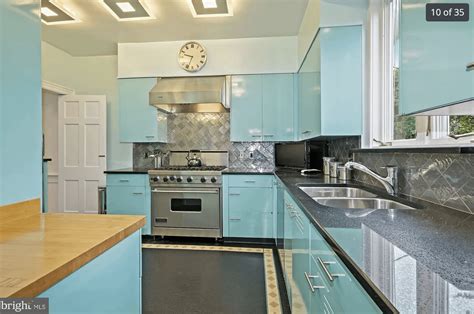 Vintage Metal Kitchen Cabinet