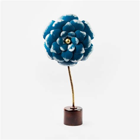 Buy VEDAS Metal Nour Flower Table Accent from Vedas at just INR 5399.0