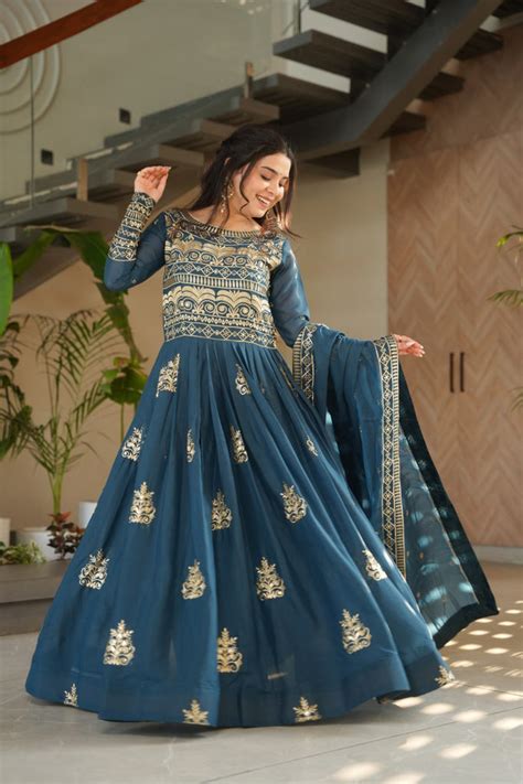 Rama Chinnon Sequins & Beads Embroidered Gown with Dupat