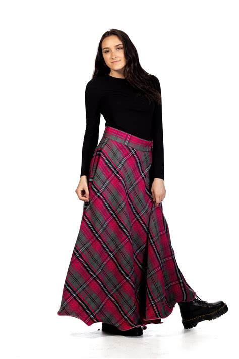 Long Plaid Skirt - Women's Long Tartan Skirts | Top Kilt