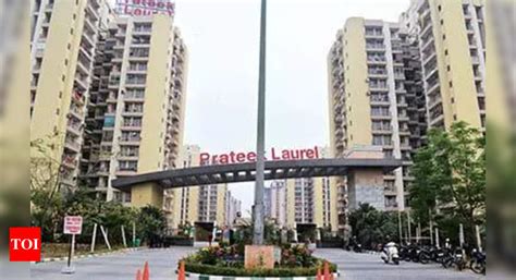 Noida Authority: Noida Cracks Down: Three Shops Sealed Over Unpaid Dues ...