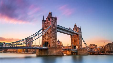 Flights to United Kingdom, Ticket Price from INR 24,798 | Air India