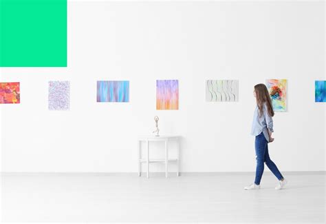 44 art gallery label holders