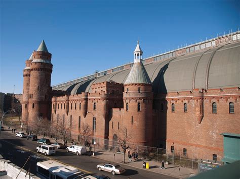 Jamaica rezoning, Kingsbridge Armory revamp approved by NYC Council ...