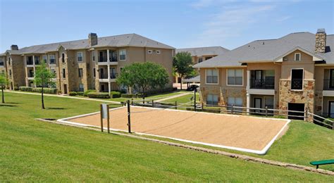 Photos of El Lago Apartments | Apartments in McKinney, TX