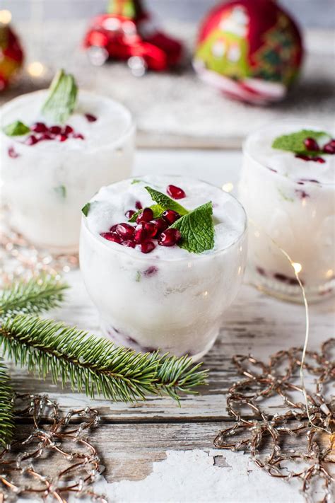 Top 10 Christmas Mojito Recipe Ideas - Festive Drinks Made Easy
