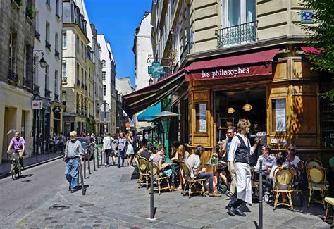 The 8 Best Things to Do in the Marais, Paris