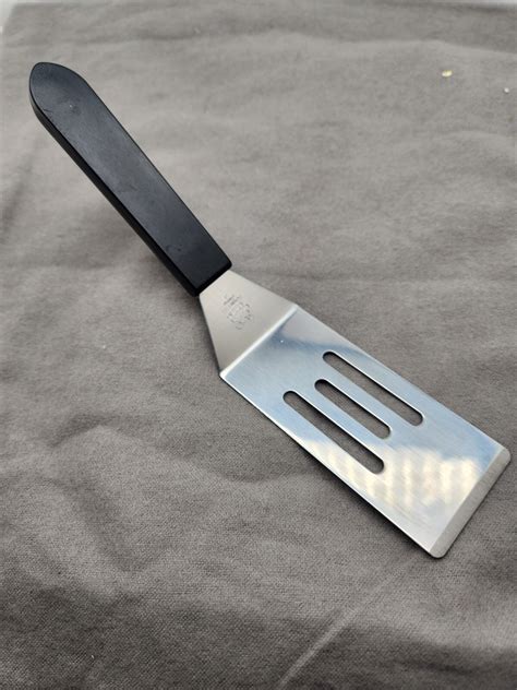Pampered Chef Rubber Spatula Pampered Chef Mini Serving Spatula #2622 ...