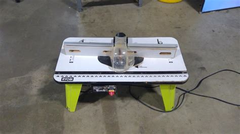 Universal Router Table 的图像结果