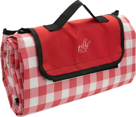 Best picnic blanket for this summer 2024