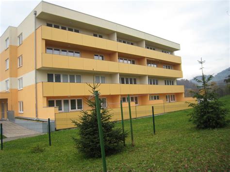 Izdelki iz Max Compact plošč - Mizar d.o.o.