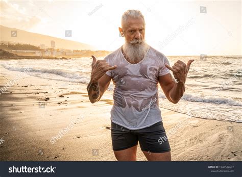 25 imágenes, fotos de stock, objetos en 3D y vectores sobre Sexy older ...