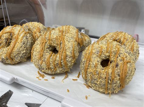 Leavitt's Country Bakery