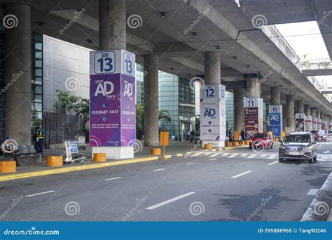 View of Arrival Terminal at NAIA (Ninoy Aquino International Airport ...