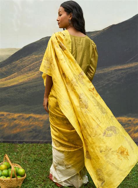 Yellow Saree – NETE.IN