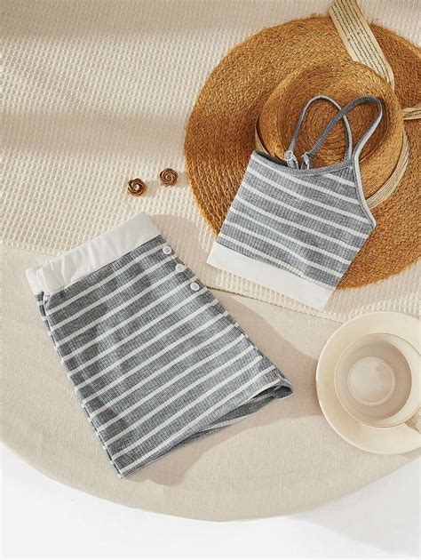 Comfortcana Gray & White Striped Knit Crop Top & Leggings Sports Set ...