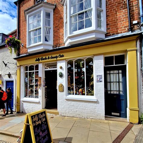 Jolly Ducks & Snooty Cats (2026) All You MUST Know Before You Go (w ...