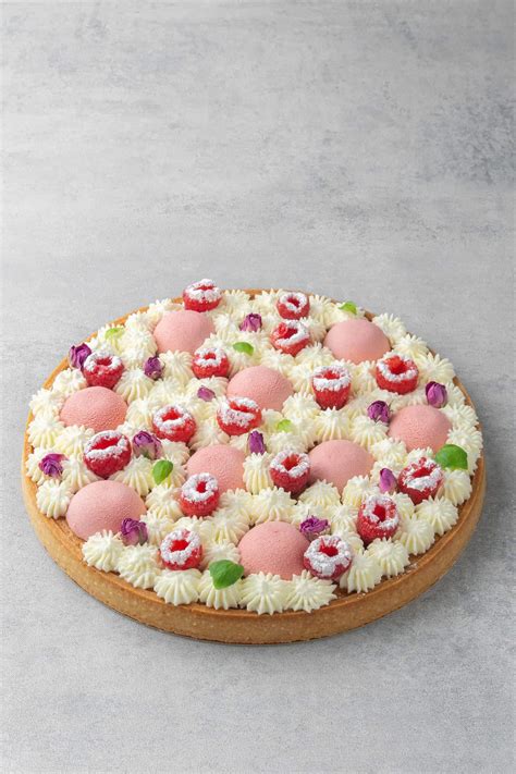 Raspberry Frangipane Tart - Spatula Desserts