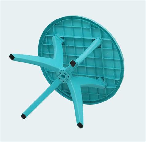 Marina Round Plastic Tables for Sale | Supreme
