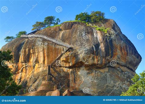 Sigiriya Lion Rock Fortress Stock Image - Image of brick, site: 60682785