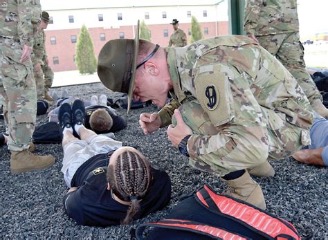 Future Soldiers get glimpse of basic training | Article | The United ...