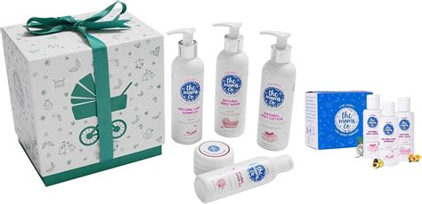 The Moms Co Baby Complete Care with Ribbon Gift Box & Travel Kit For ...