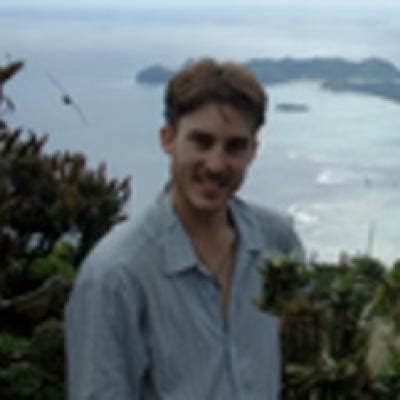 Solitary Hunters Outkill Group Predators: New Research Reveals