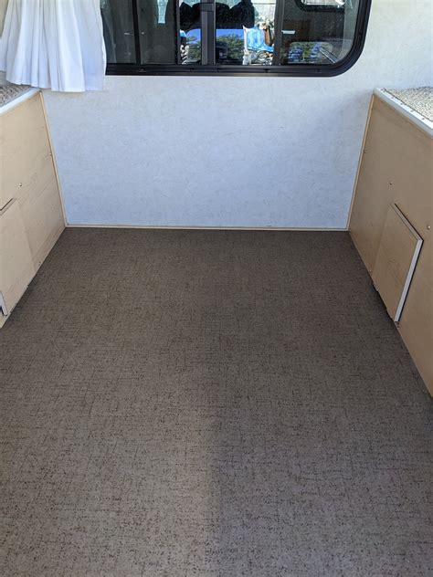 Image result for Four-Wheel Camper Raven Shell Model