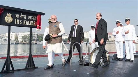 INS Kalvari customised to be laden with old torpedoes - India Today