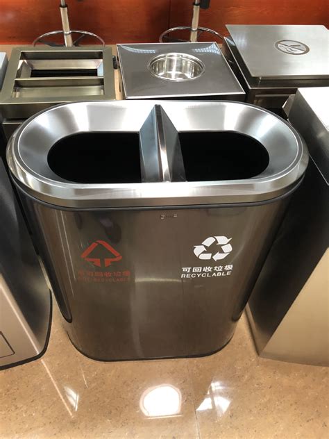 新款钢木垃圾桶 塑胶木果皮箱 分类垃圾箱 环卫分类垃圾桶-阿里巴巴