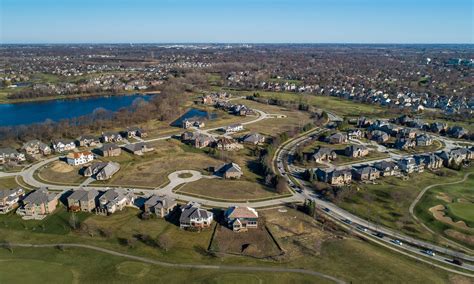This northern Chicago suburb is the most ‘city-like’ - Chicago Agent ...