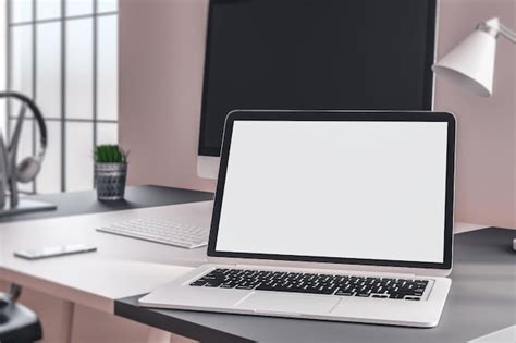 Destop and Laptop 的图像结果