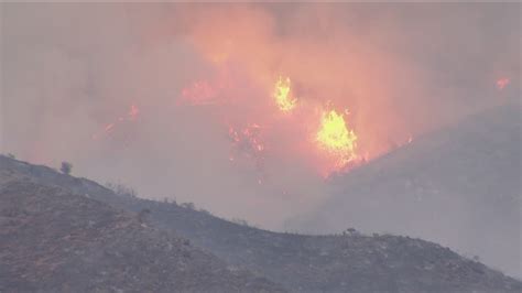 Firefighters battle Henderson Fire in Pala | cbs8.com