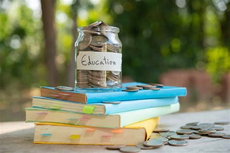 FAFSA Income Limits, Eligibility, And Application Guide - August 2025 ...